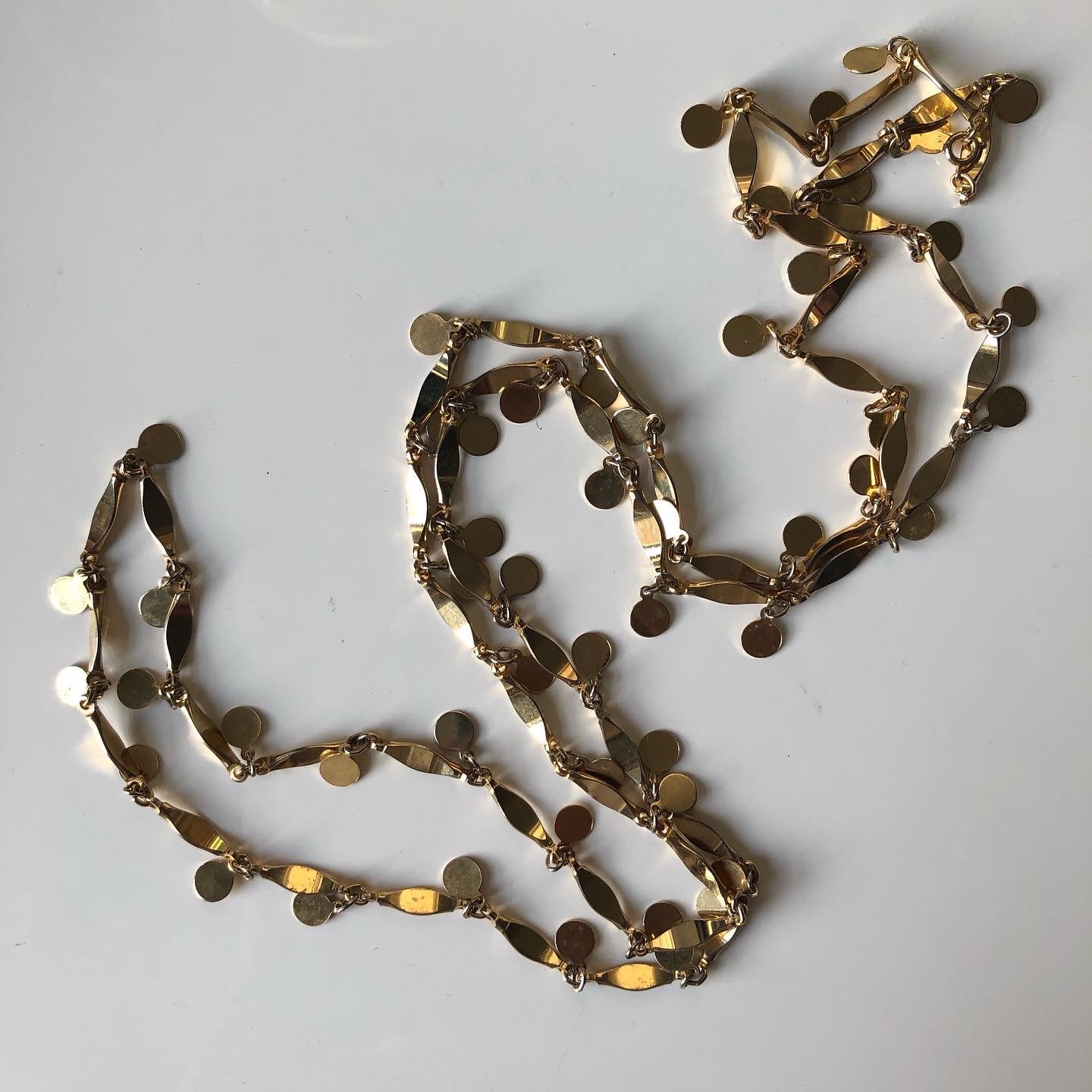 Confetti necklace (1950s - 1970s)