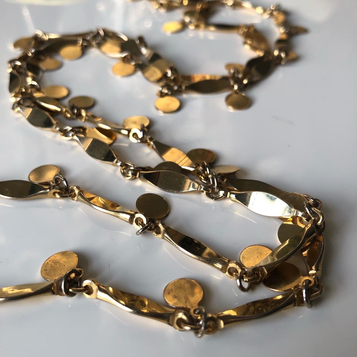Confetti necklace (1950s - 1970s)